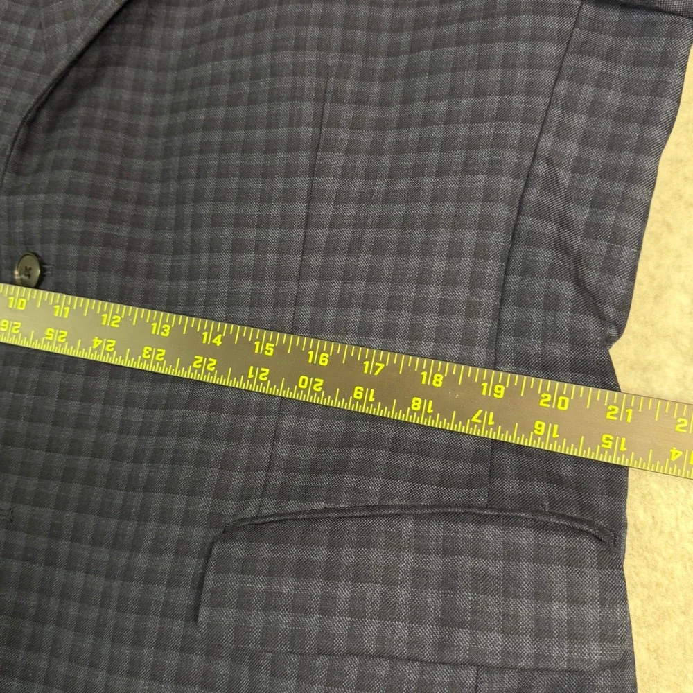 Jos A Bank Mens 44R Wool Blazer Sport Coat Navy‎ Check Traditional Fit 2-Button